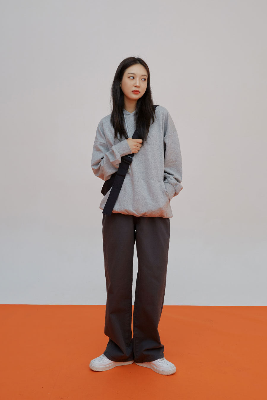 Essential Hoodie J23