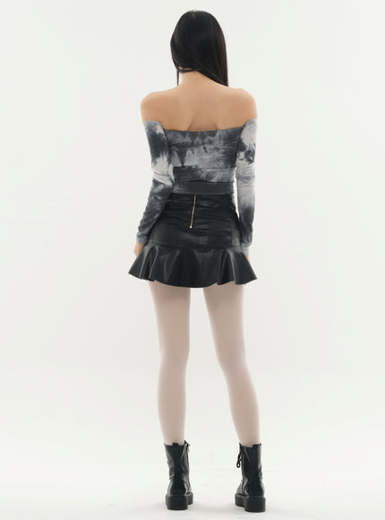 Faux Leather Flared Hem Mini Skirt #Original Kpop #1216142
