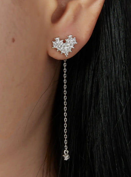 magritte-earring-iu503