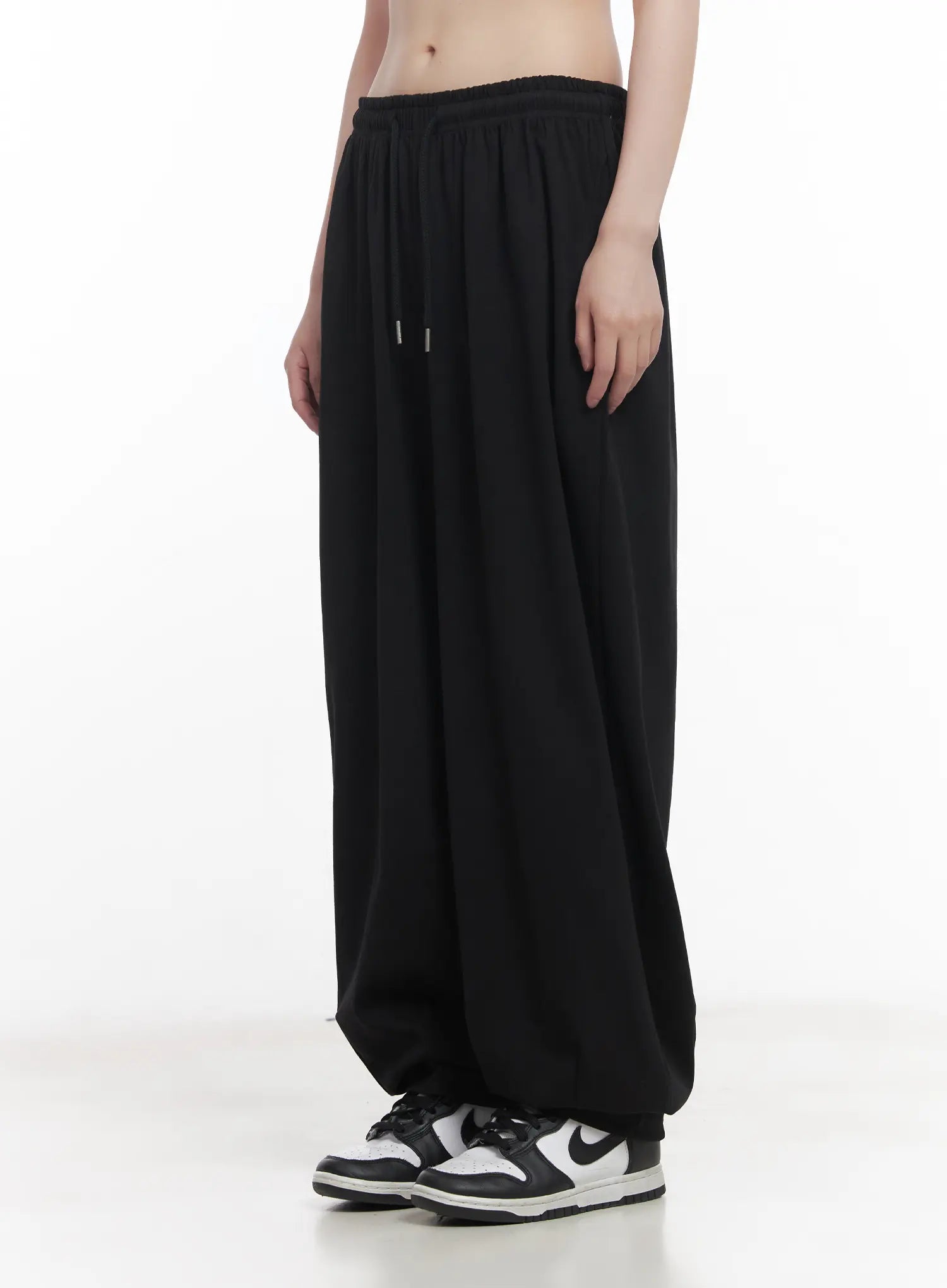 cozy-adjustable-wide-fit-sweatpants-cu518