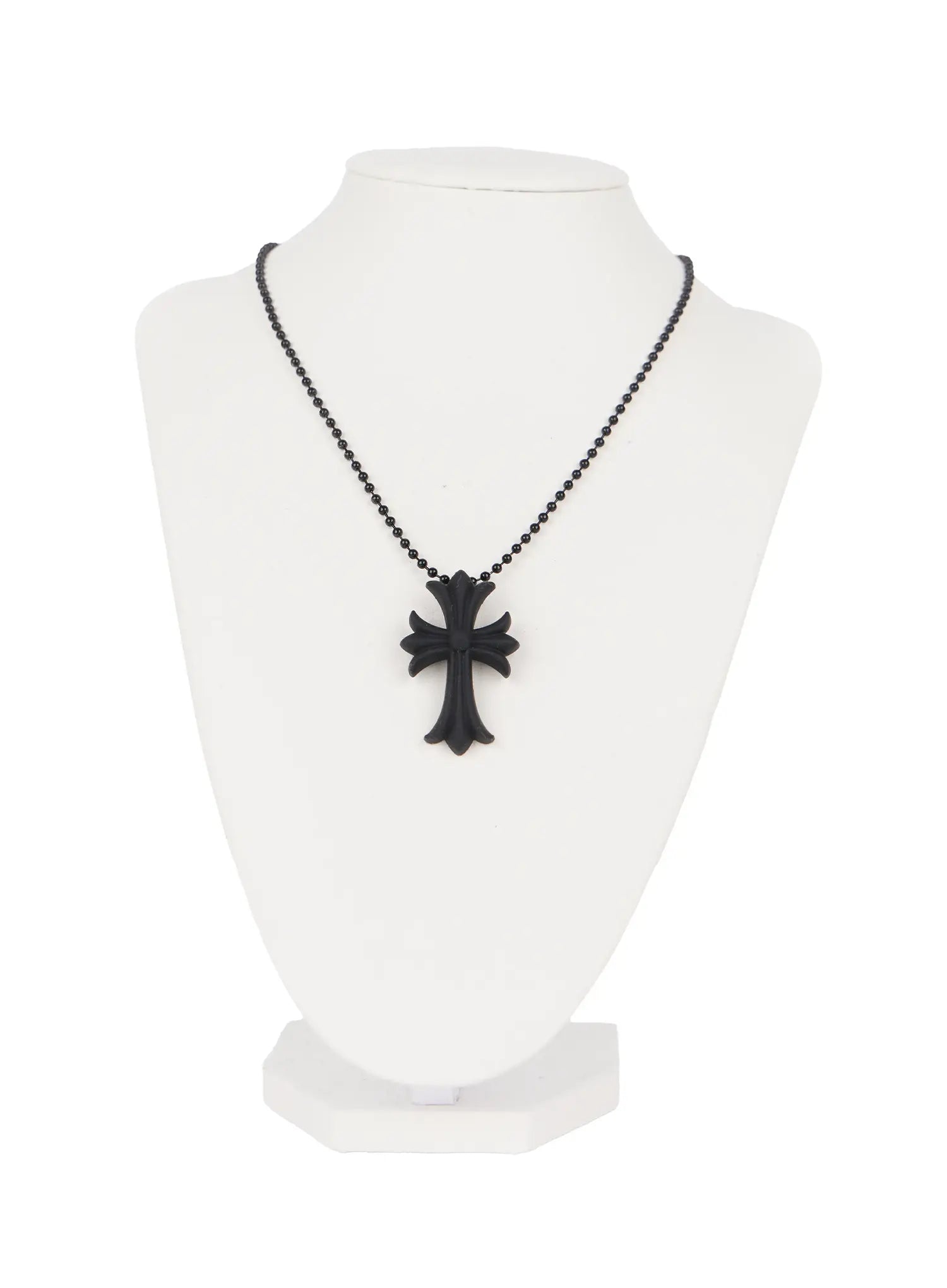 black-cross-pendant-necklace-cl528