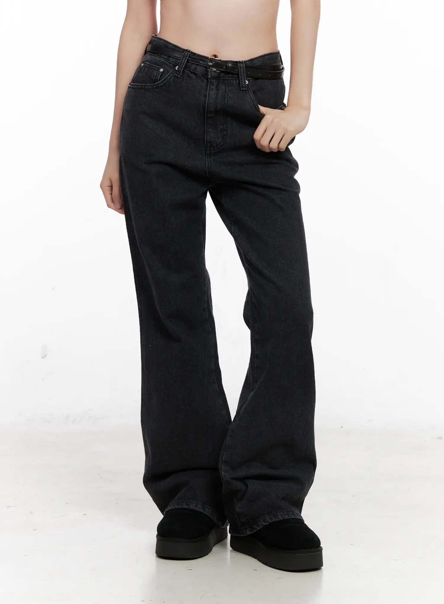 eileen-belted-flare-jeans-cn504