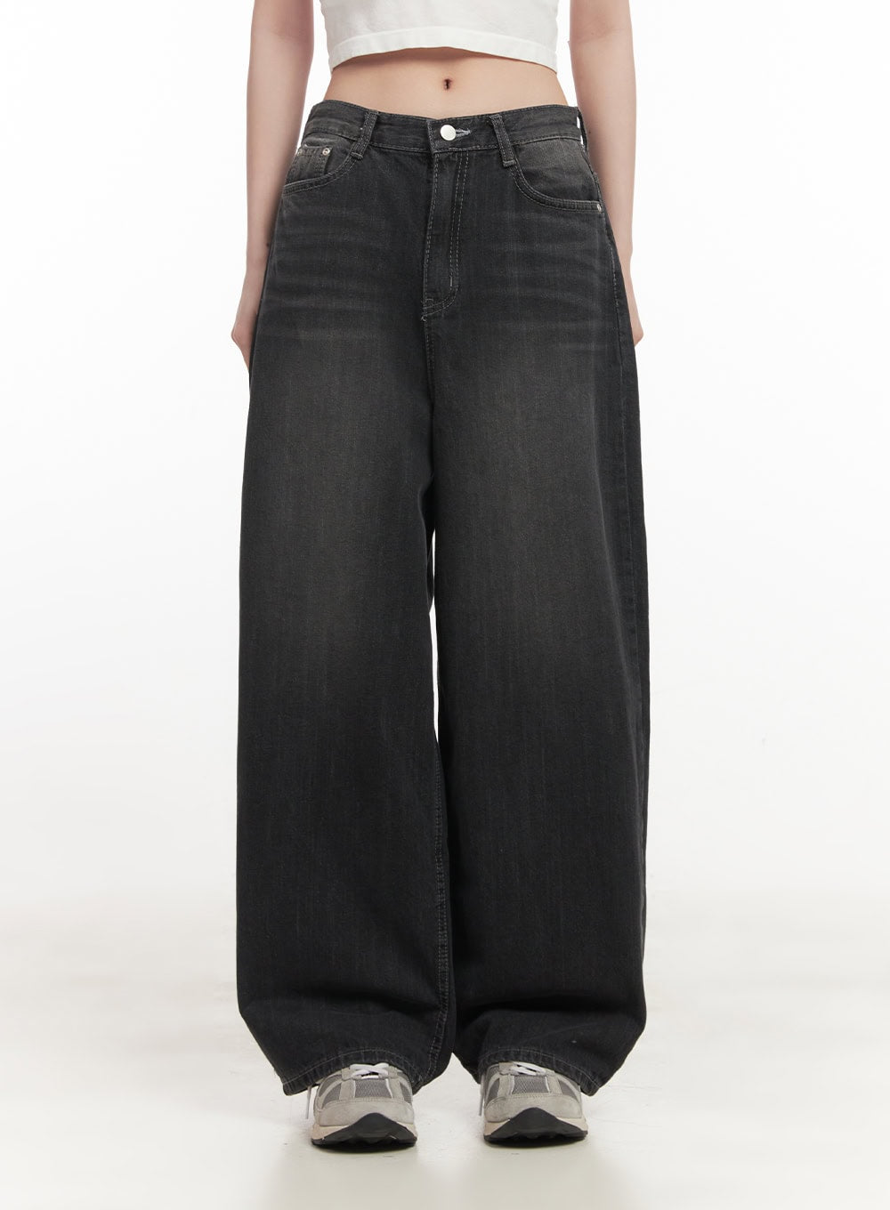 ruth-washed-wide-leg-jeans-cf514