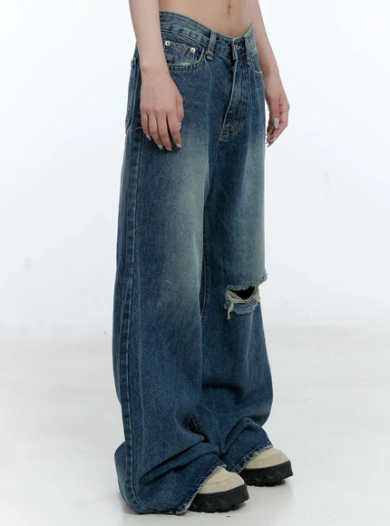 gabi-distressed-semi-flared-denim-jeans-cg501