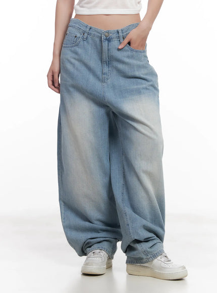 hani-light-wash-wide-leg-jeans-cu517