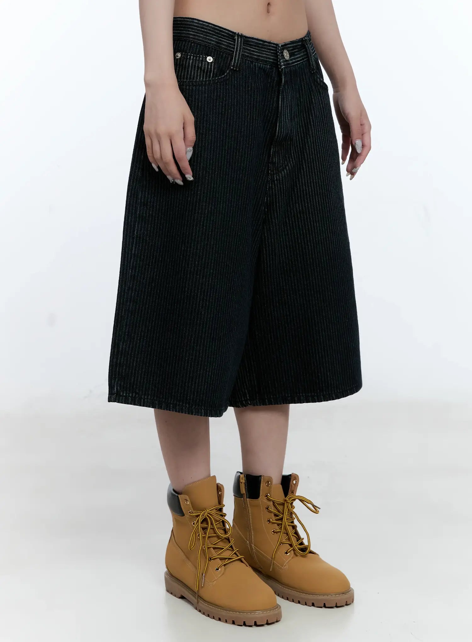 striped-casual-jorts-cg501