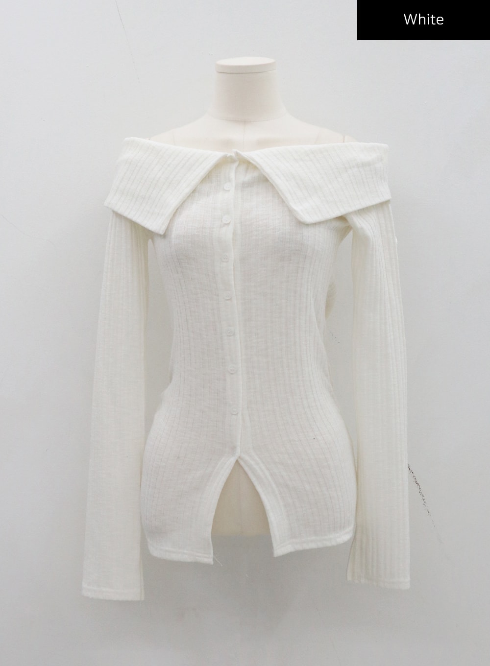 Slim Fit Button Off-Shoulder Knit Top CD19