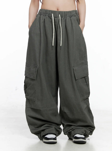 banded-wide-leg-cargo-pants-co520
