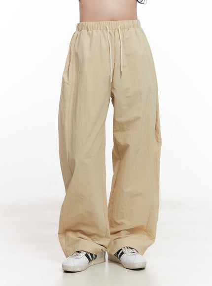 pintuck-wide-fit-windbreaker-pants-cy523