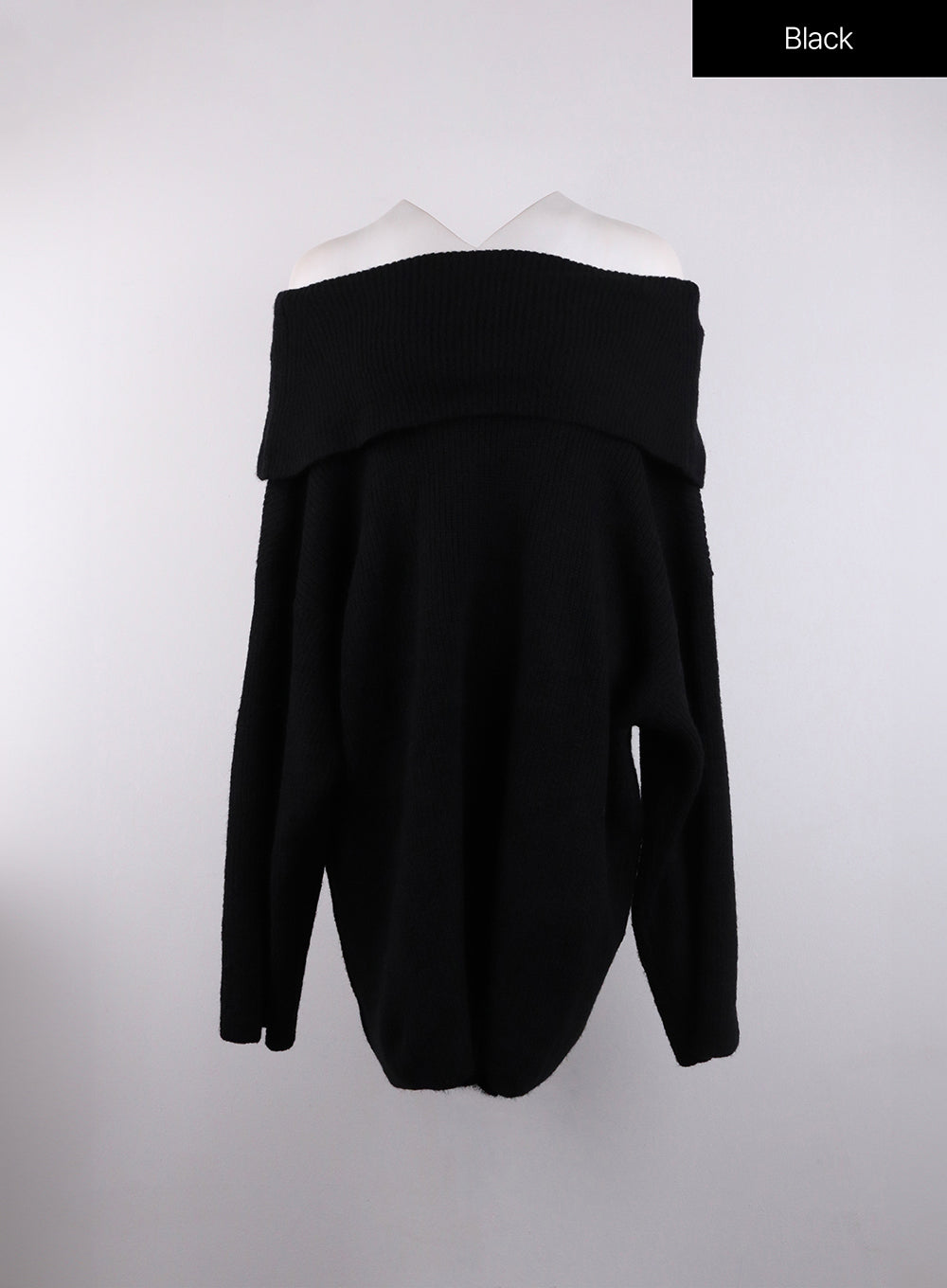 off-shoulder-oversized-knit-sweater-cj422