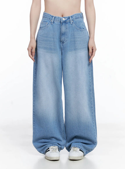 keily-wide-leg-light-wash-jeans-cg529