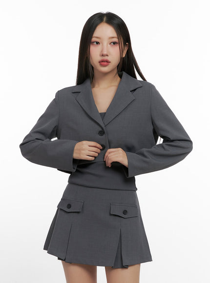 buttoned-collar-crop-blazer-cn419