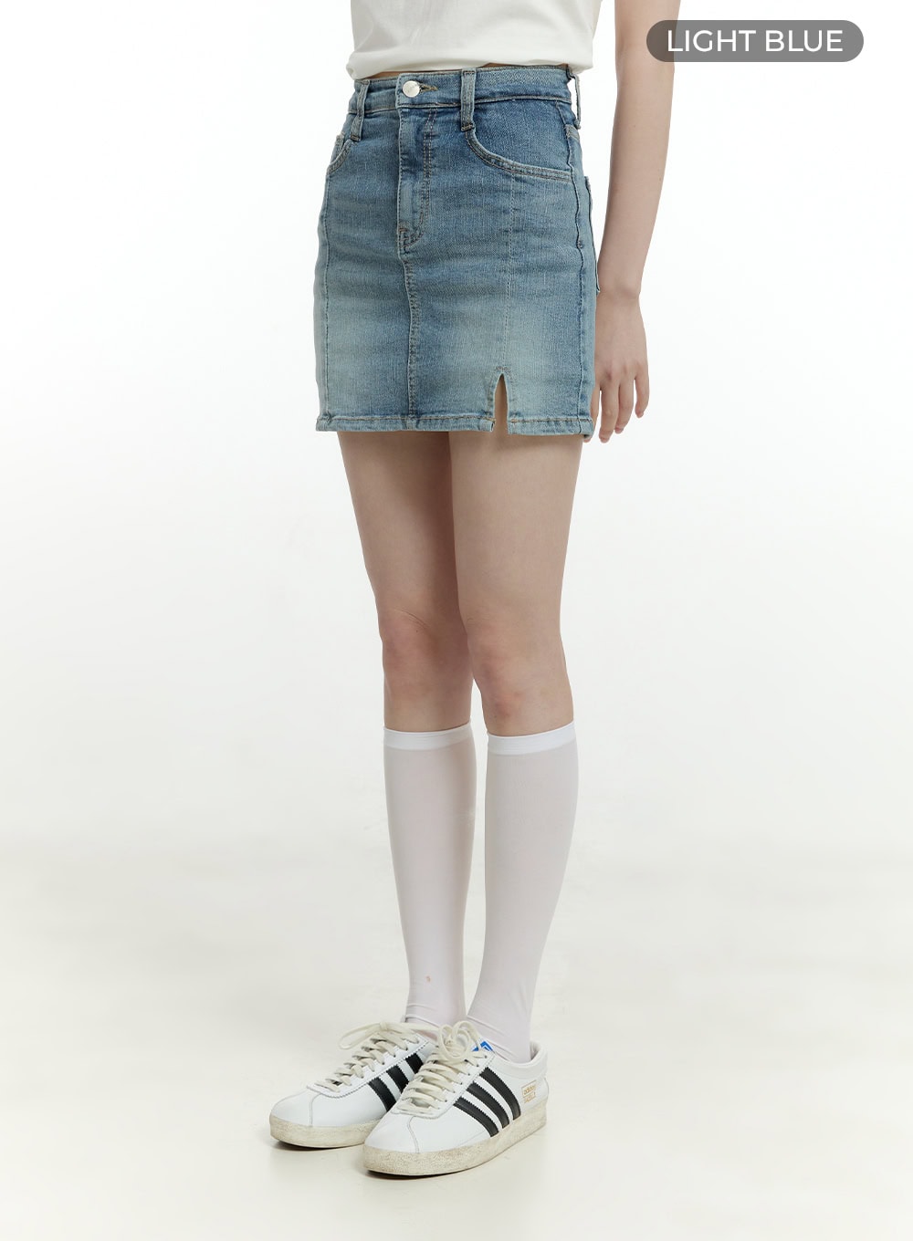 slit-washed-denim-mini-skirt-cl426