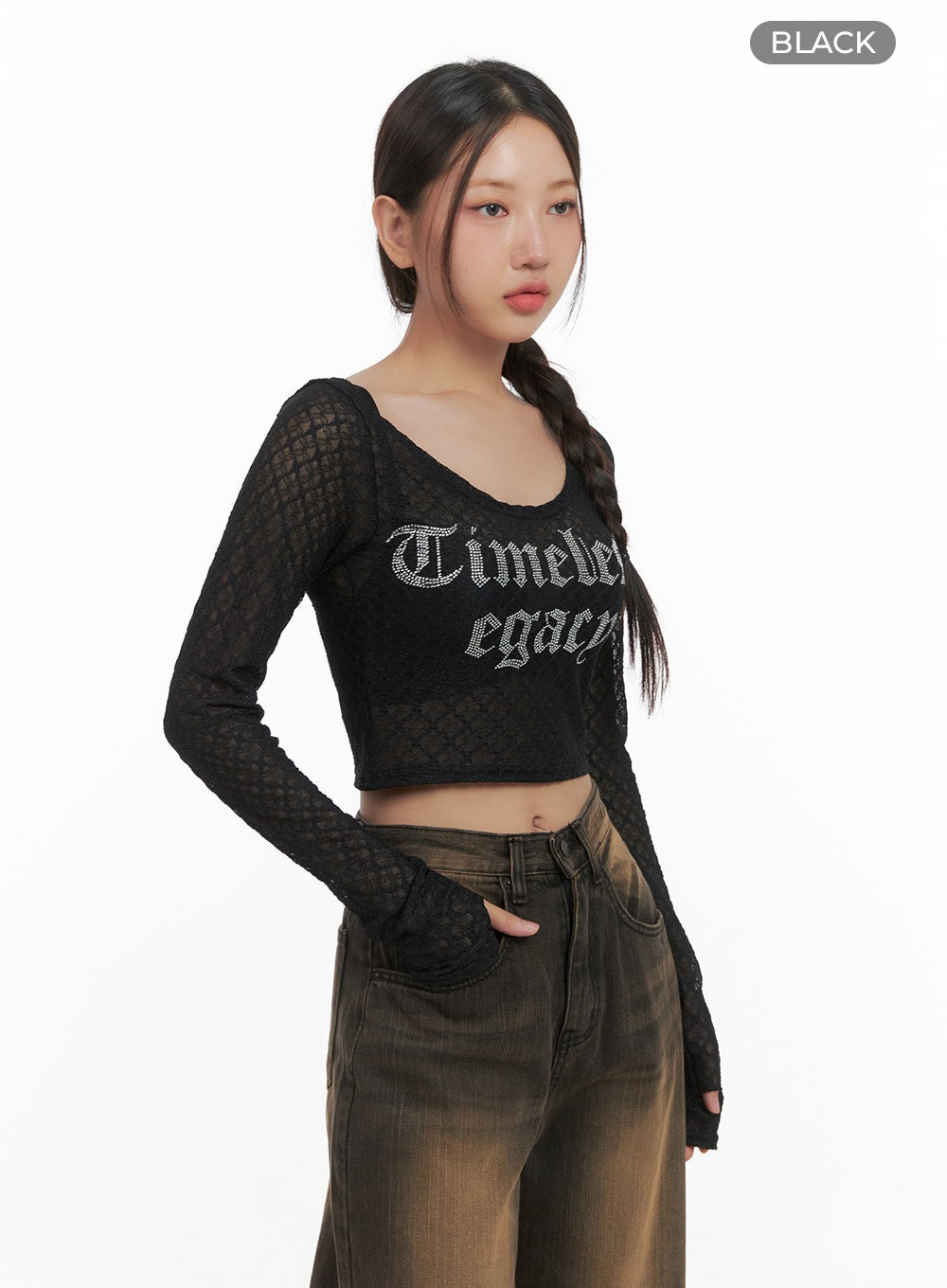 lettering-mesh-crop-long-sleeve-tee-co404