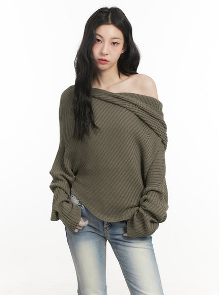 Ribbed Off-Shoulder Hooded Sweater CF513