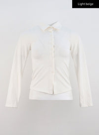 slim-fit-buttoned-collar-top-cn321 / Light beige