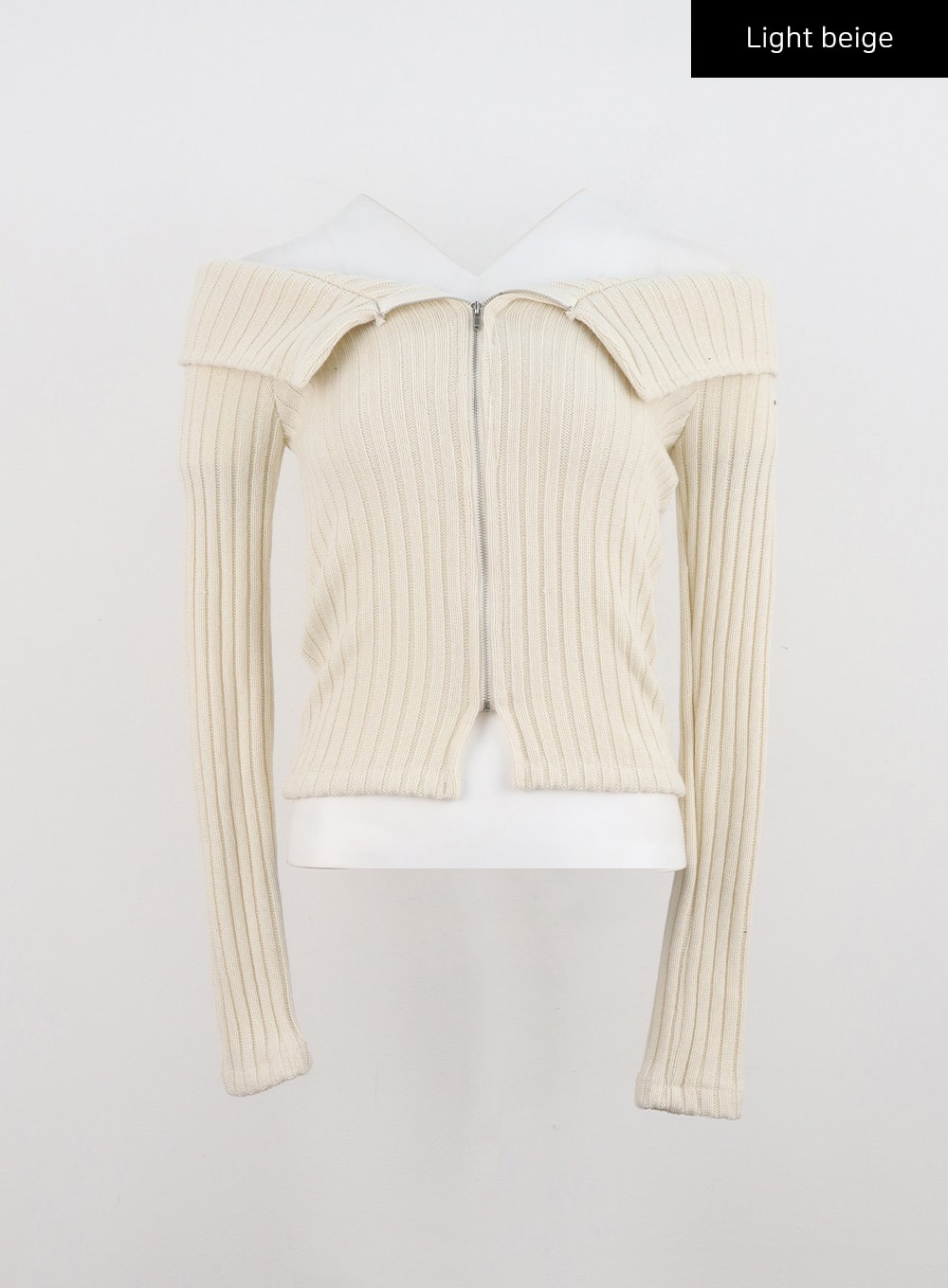 ripped-off-shoulder-zip-up-sweater-cn310 / Light beige