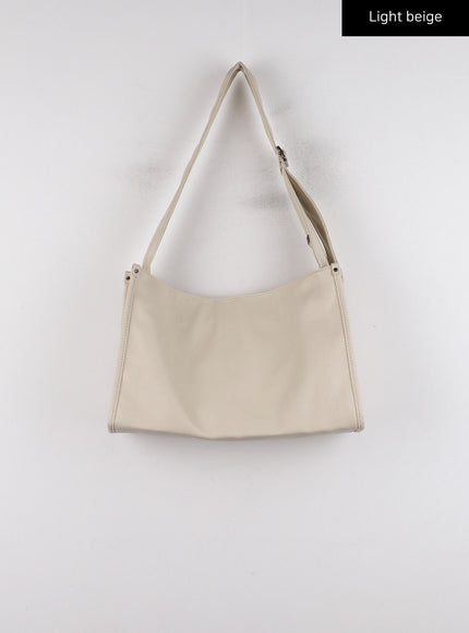 square-faux-leather-shoulder-bag-cd318 / Light beige