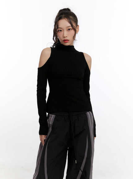 slim-fit-turtleneck-cut-out-top-cn421