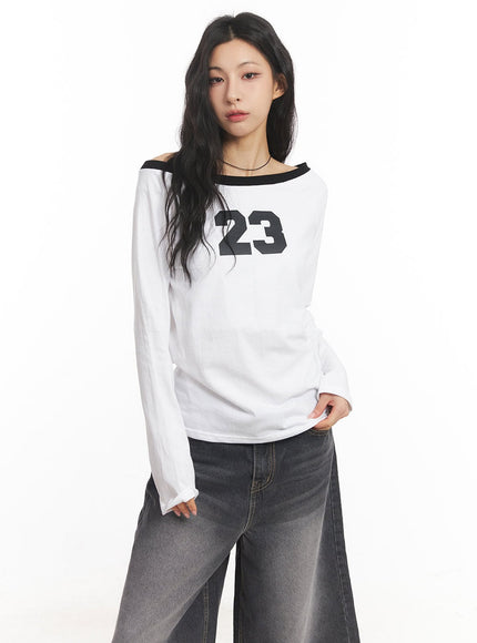 23-graphic-off-shoulder-long-sleeve-top-ca504