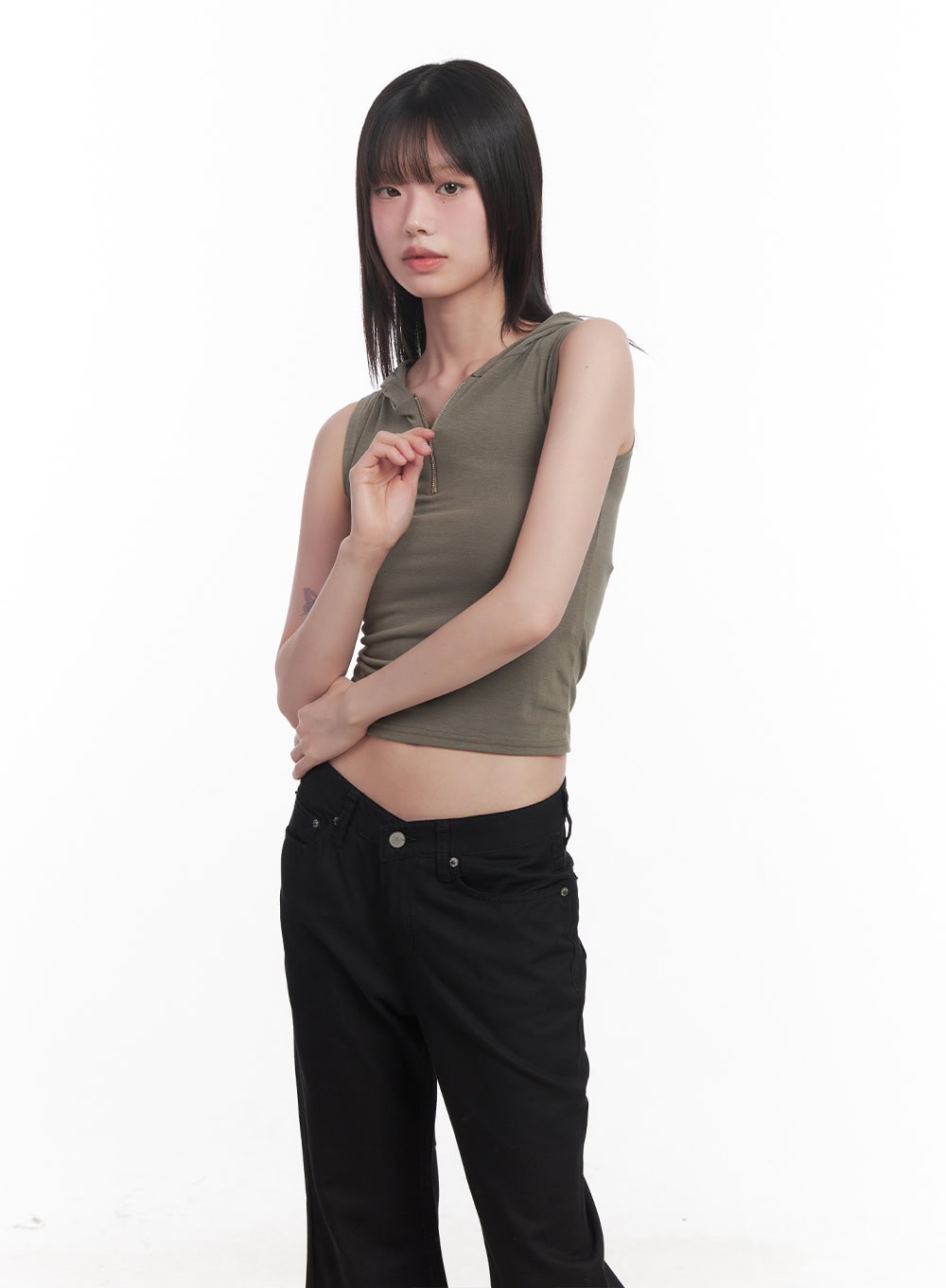 quarter-zip-sleeveless-hoodie-cu505