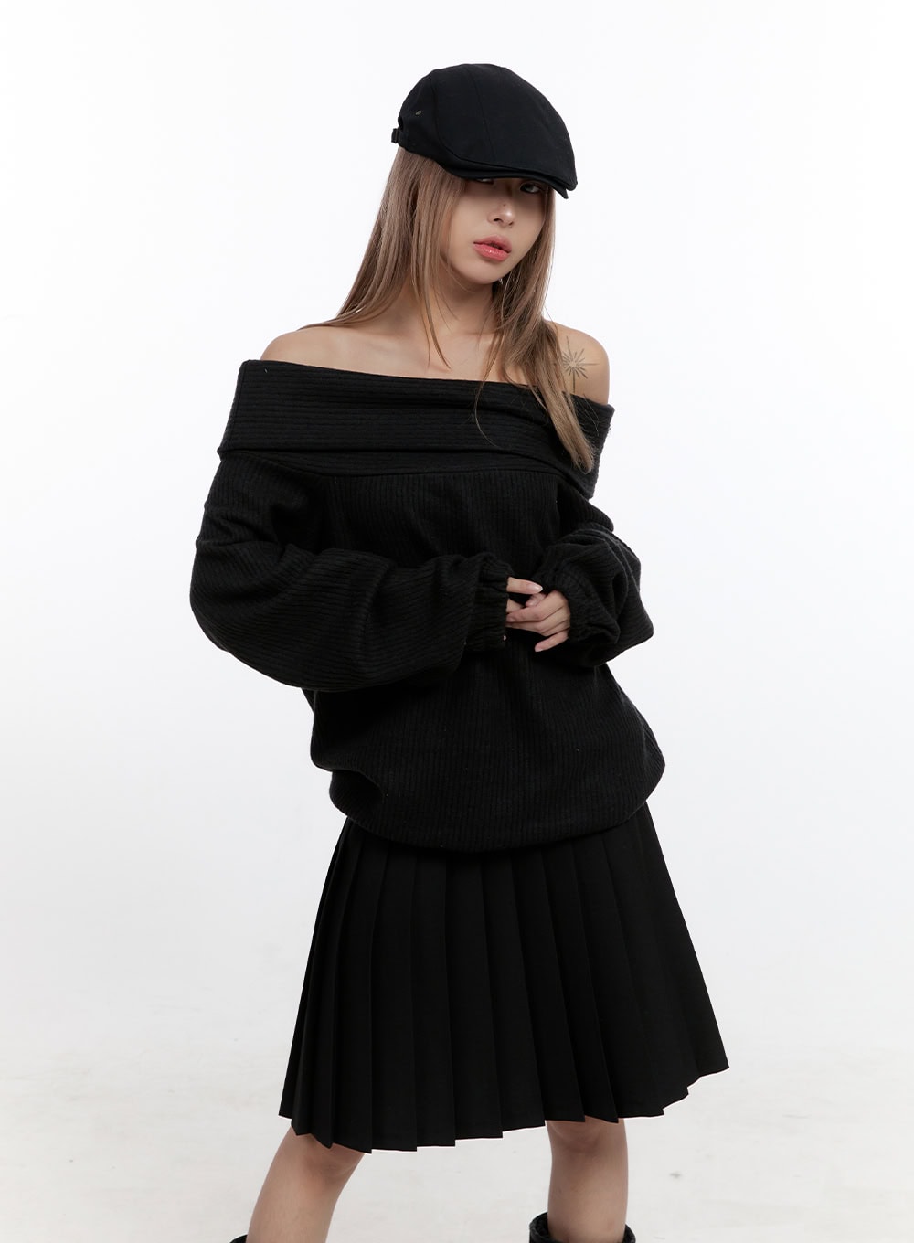 off-shoulder-solid-top-cn425 / Black