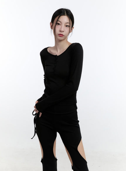 back-cut-out-slim-fit-long-sleeve-top-cj521 / Black