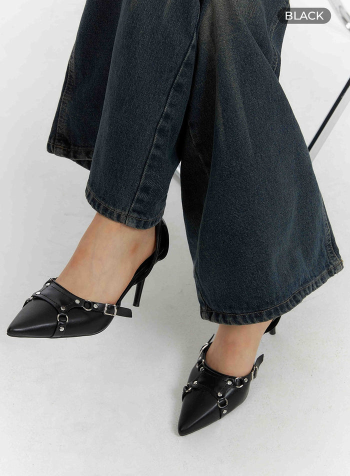 belted-stiletto-heels-cf429 / Black