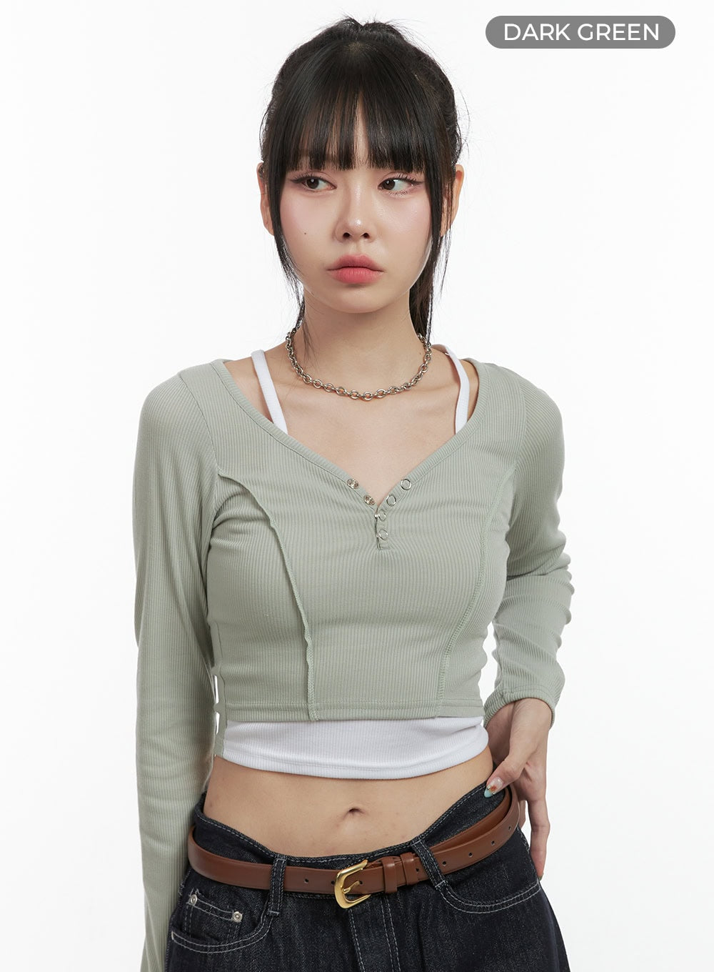ribbed-button-v-neck-crop-top-os410