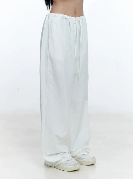 relaxed-fit-drawstring-pants-cg507