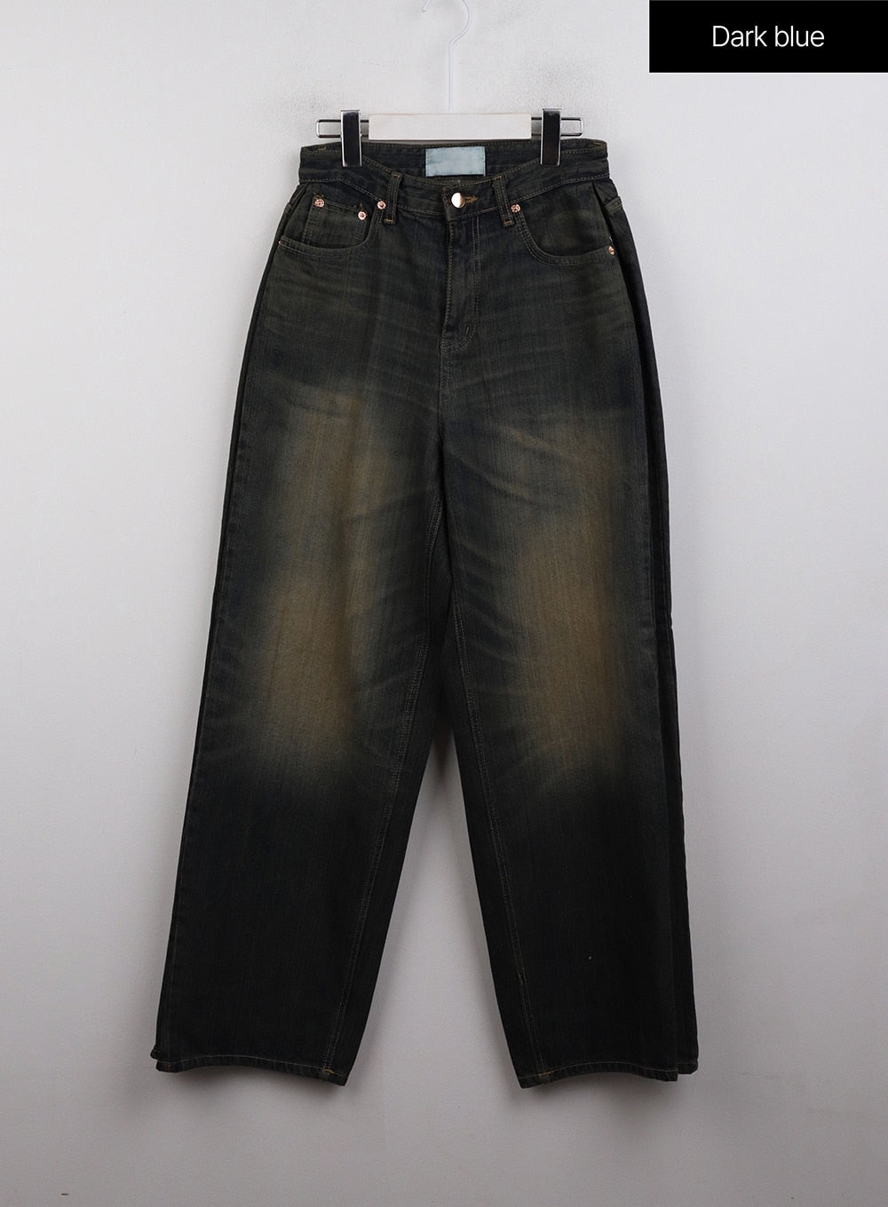 mid-waist-washed-button-wide-leg-jeans-cj411