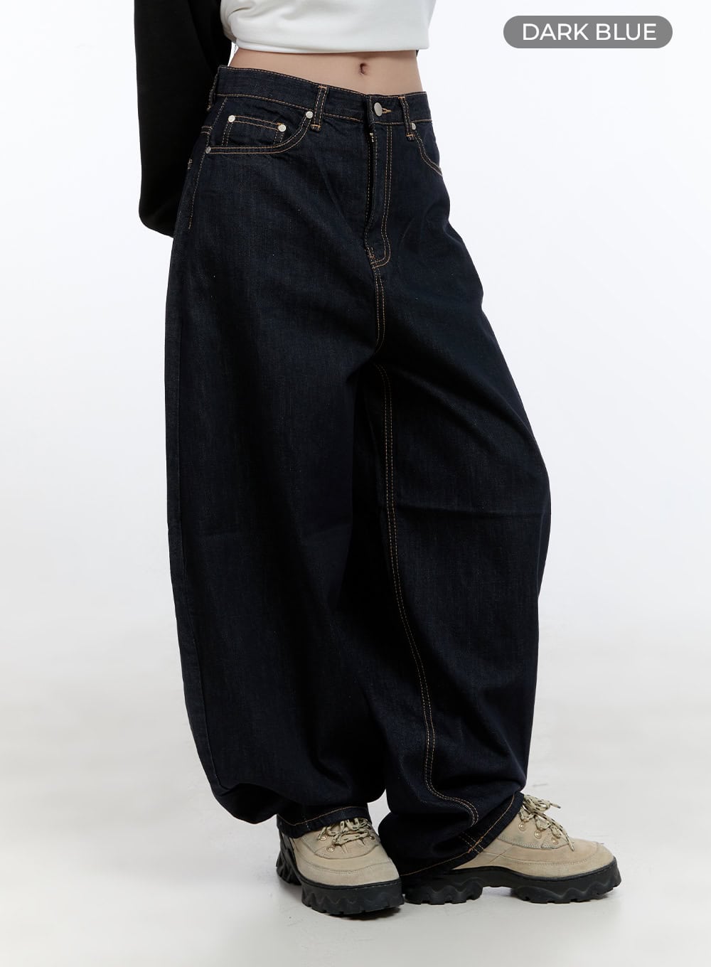 nori-roomy-fit-denim-with-stitch-cs406