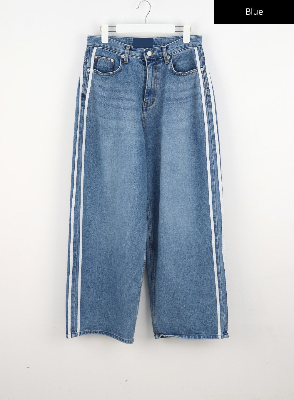 Side Stripe Jeans CA326 - Korean Women's Fashion | LEWKIN