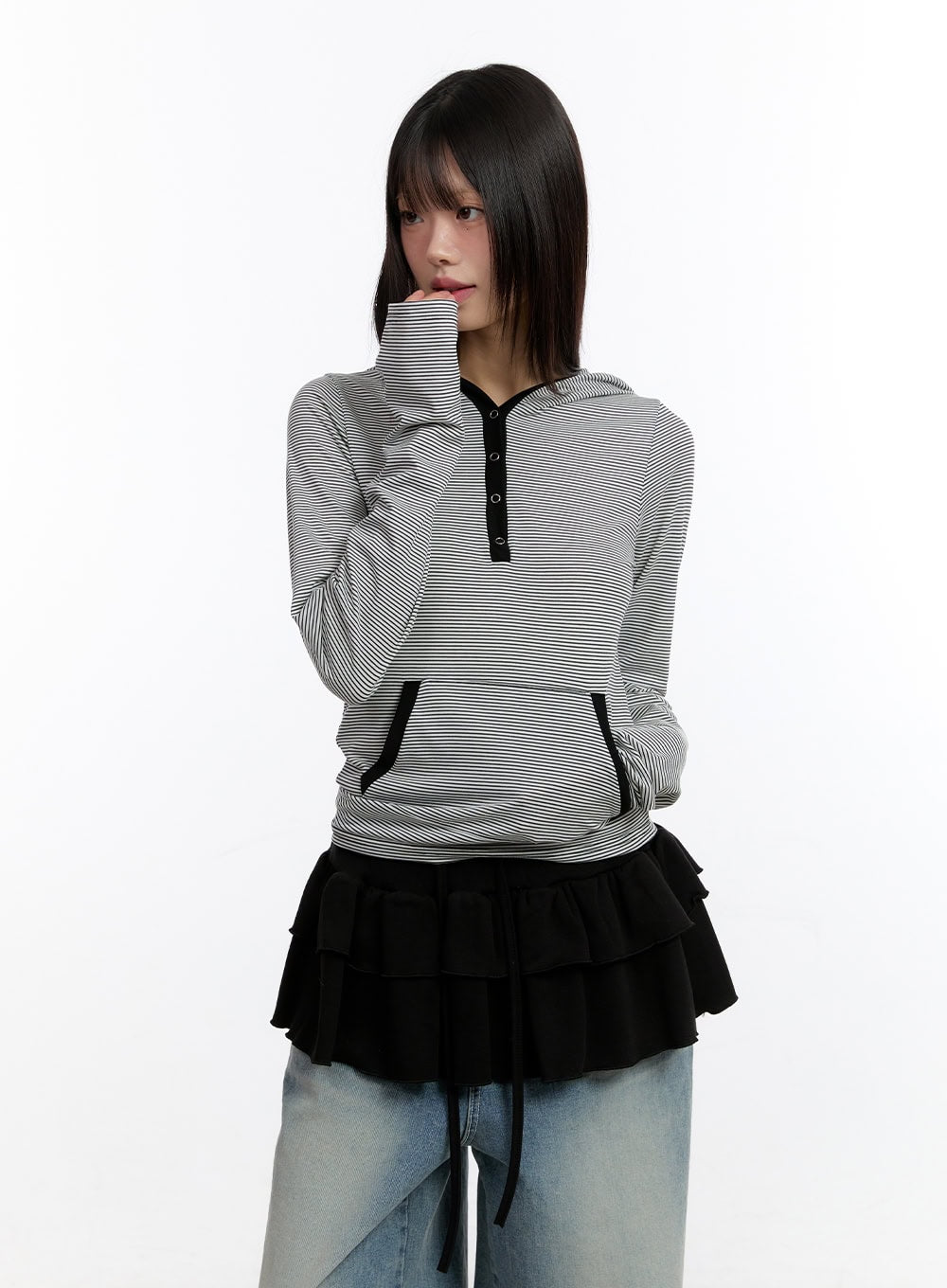 button-stripe-hoodie-top-ca508