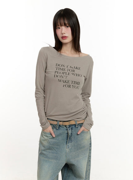 casual-graphic-long-sleeve-top-cm513