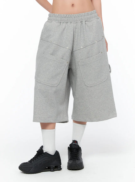 oversized-bermuda-sweat-shorts-ca515