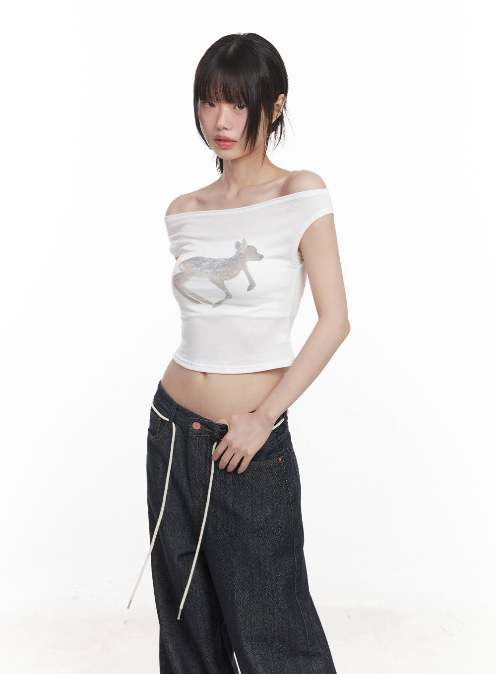 cute-animal-print-graphic-off-shoulder-crop-top-cy521