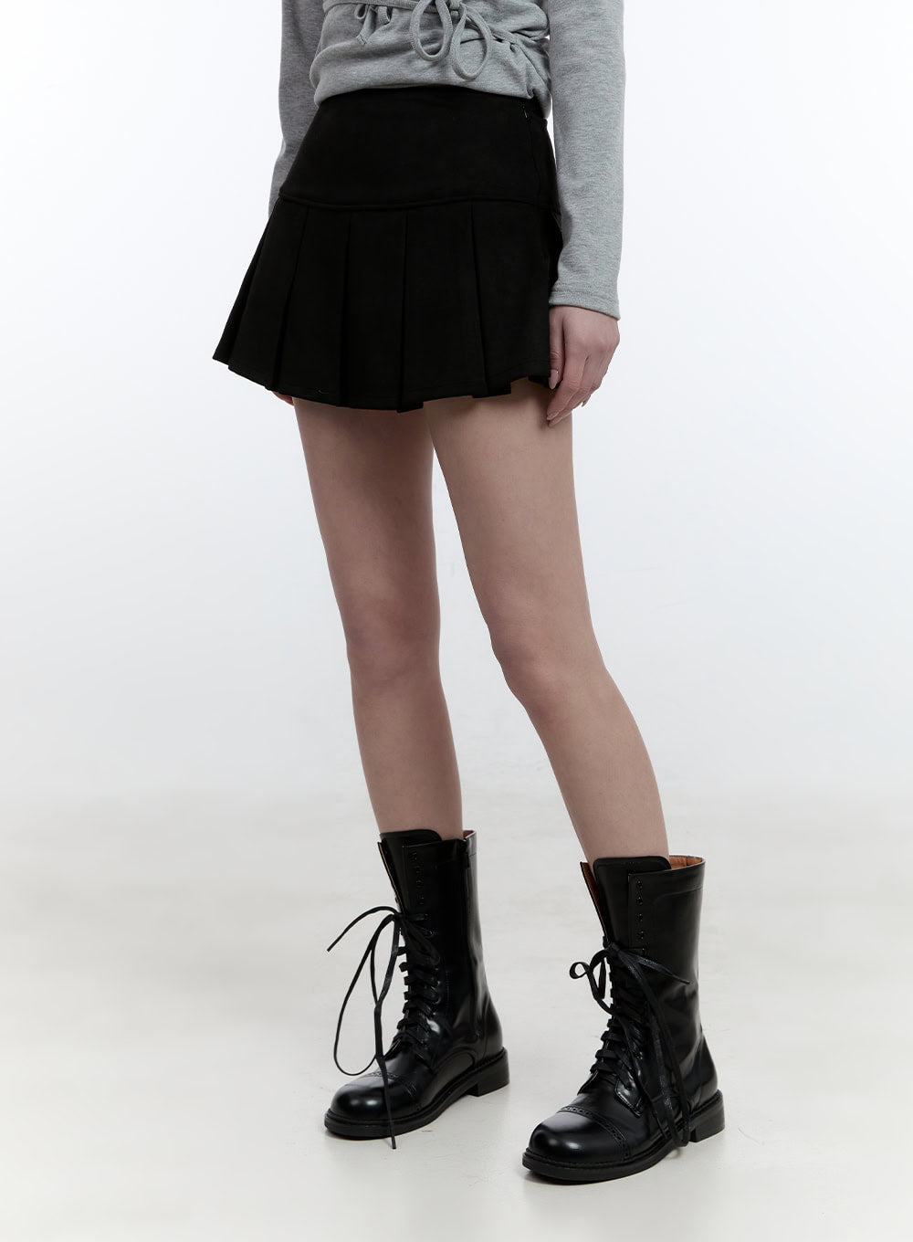 Pleated Suede Mini Skirt CJ520