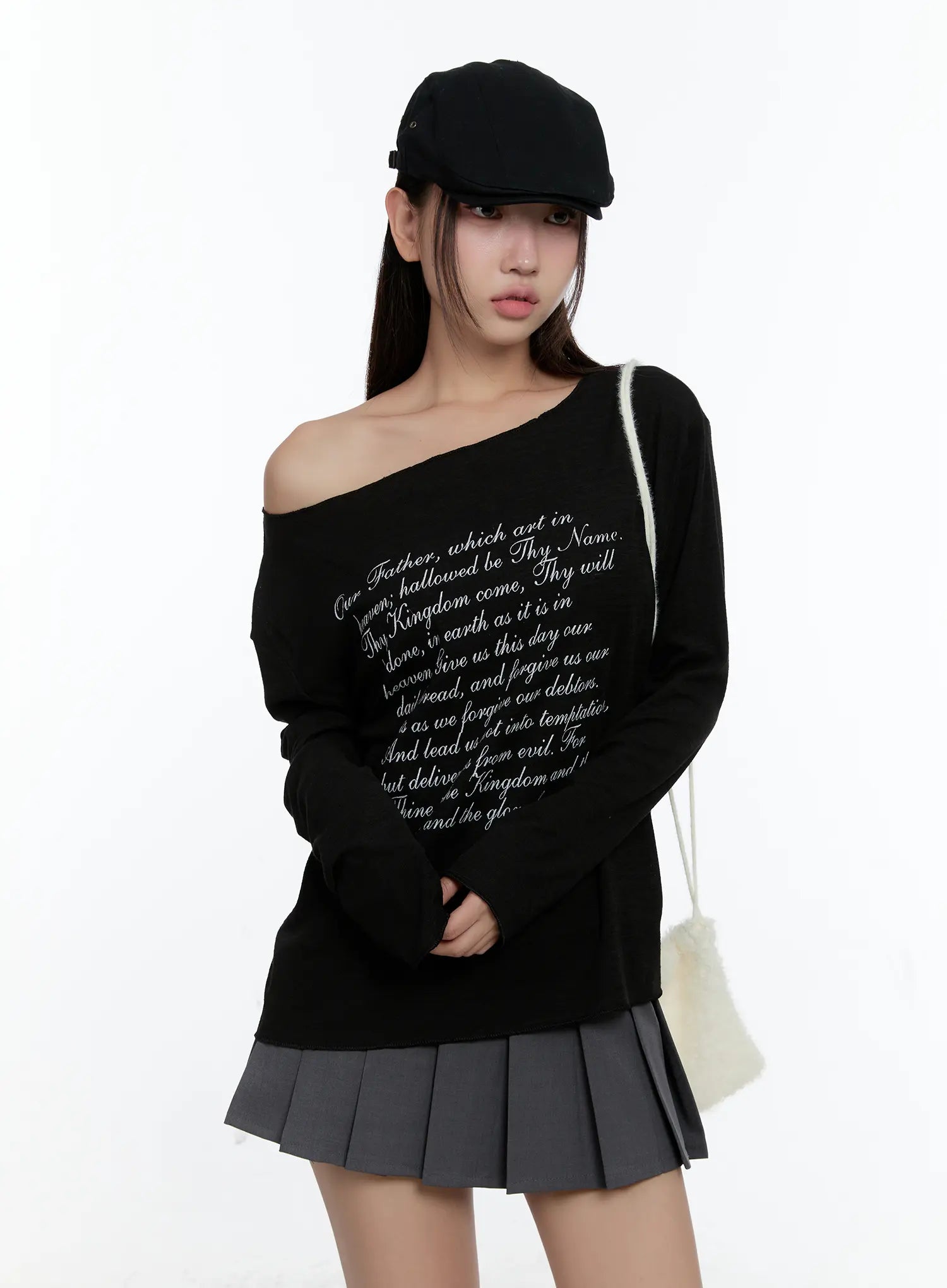 lettering-off-shoulder-long-sleeve-cs517