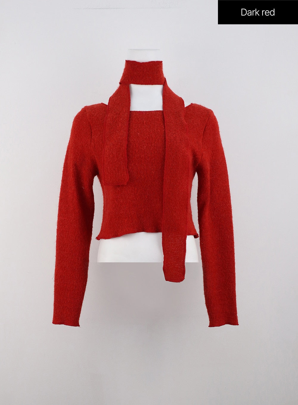 round-neck-crop-sweater-with-scarf-od307