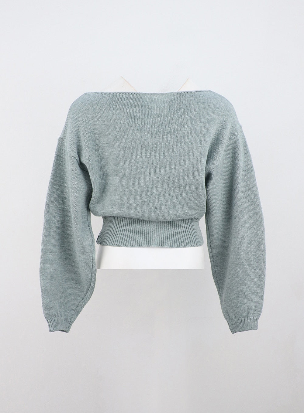 boat-neck-knit-sweater-on320