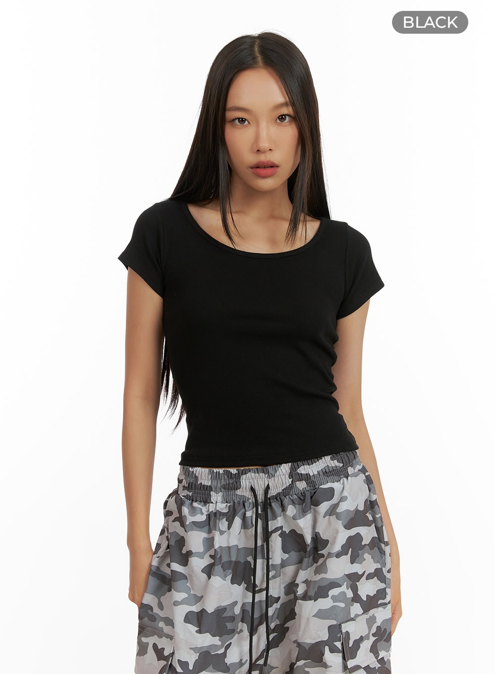 slim-basic-u-neck-crop-top-cu414 / Black