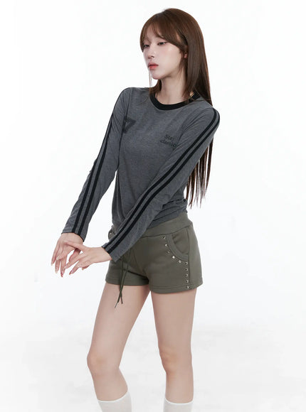 Retro Style Long-Sleeve Top CS501