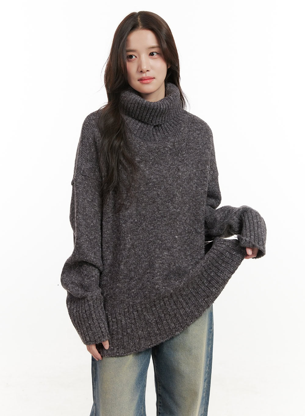 cozychic-turtle-neck-sweater-on429 / Dark gray