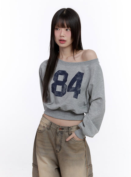 84 Graphic One-Shoulder Cropped Sweatshirt CF512