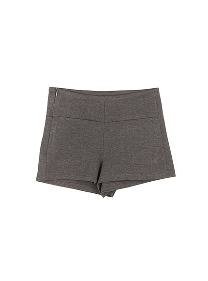 Slim-Fit Basic Shorts CM514