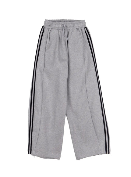 cozy-wide-leg-track-sweatpants-cn512 / Gray