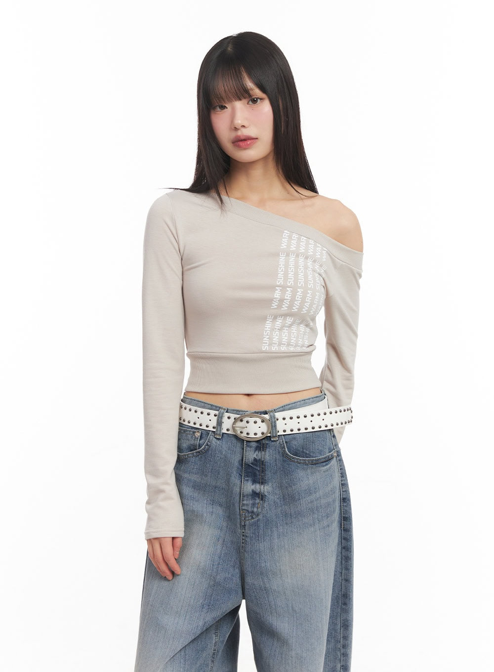 one-shoulder-wrap-long-sleeve-crop-top-ca522 / light beige
