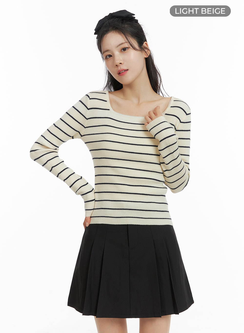 stripe-square-neck-sweater-om419 / Light beige