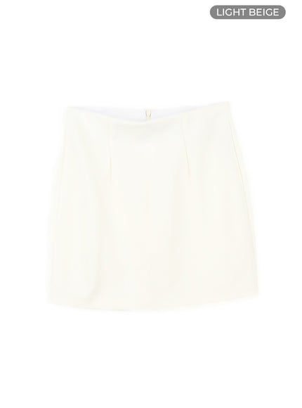 slim-mini-skirt-om422 / Light beige